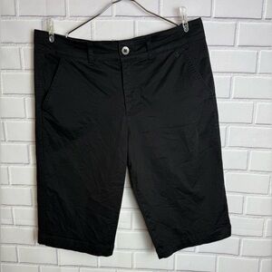 JEANSTAR women Black stretch bermudas Shorts/size 12